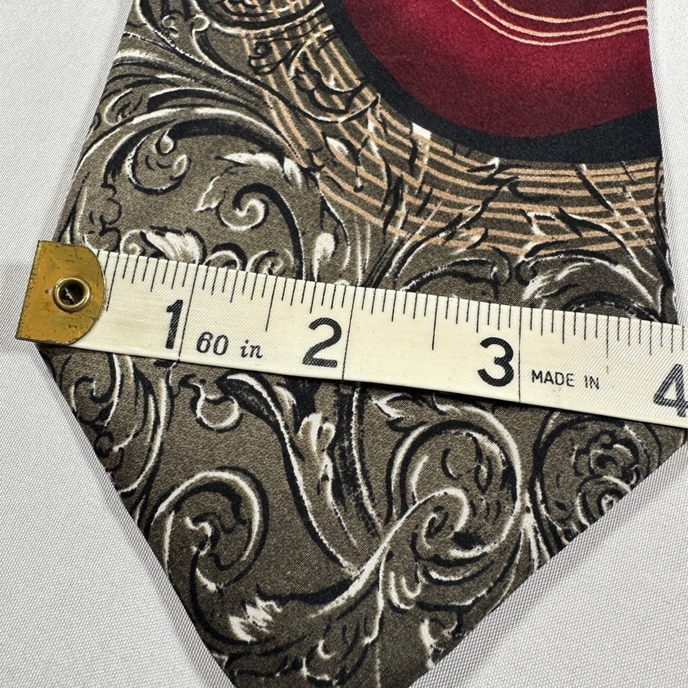 Men’s Van Heusen Silk Necktie - Picture 3 of 6